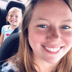 Meet your Posher, Kayla